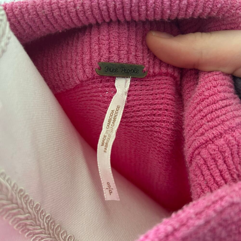 Free People Pink Mockneck Oversized Sweater Ribbed Slouchy Size Small - Picture 7 of 7